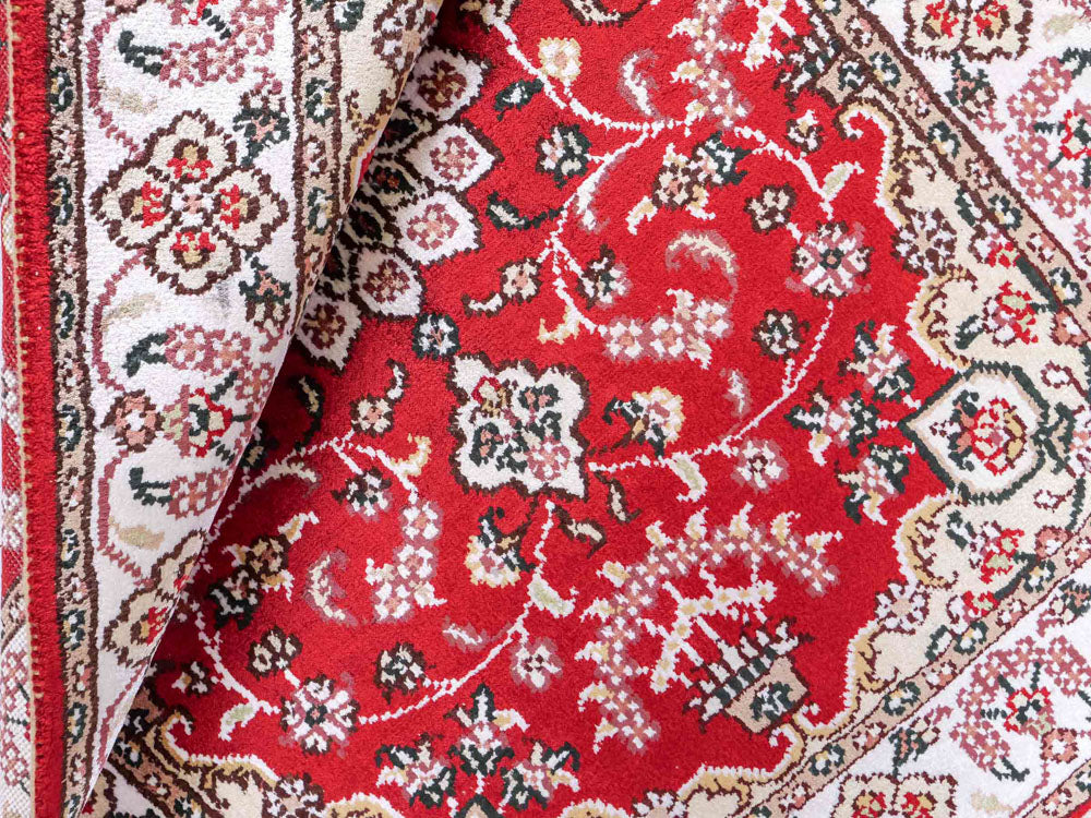 Silk Rug - Chinese Silk - 91 x 62 cm - red