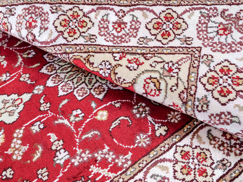 Silk Rug - Chinese Silk - 89 x 61 cm - red