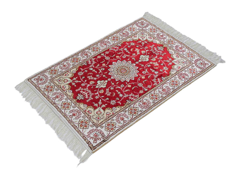 Silk Rug - Chinese Silk - 89 x 61 cm - red