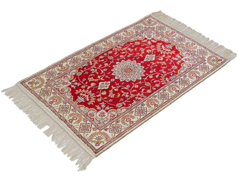 Silk Rug - Chinese Silk - 91 x 60 cm - red