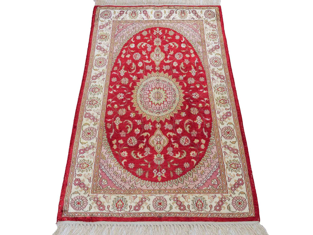 Silk Rug - Chinese Silk - 90 x 59 cm - red