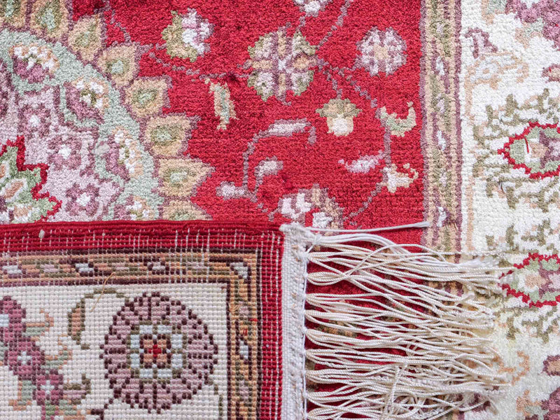 Silk Rug - Chinese Silk - 90 x 59 cm - red