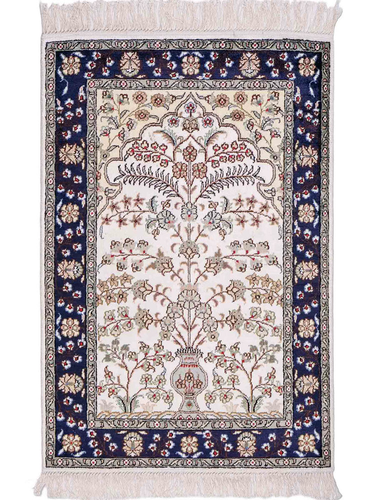 Silk Rug - Chinese Silk - 90 x 62 cm - cream