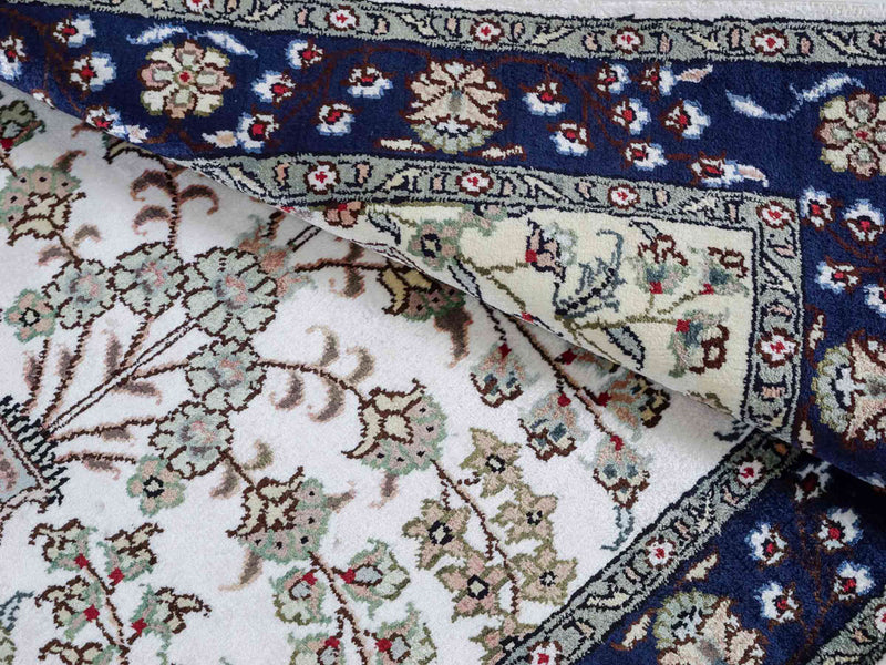 Silk Rug - Chinese Silk - 90 x 62 cm - cream