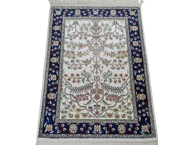 Silk Rug - Chinese Silk - 90 x 62 cm - cream