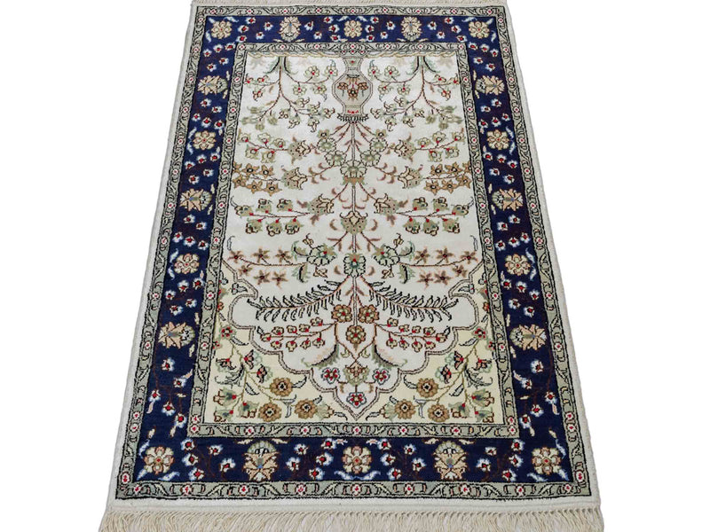 Chinese Silk Rug 90x62cm - Oriental Rug