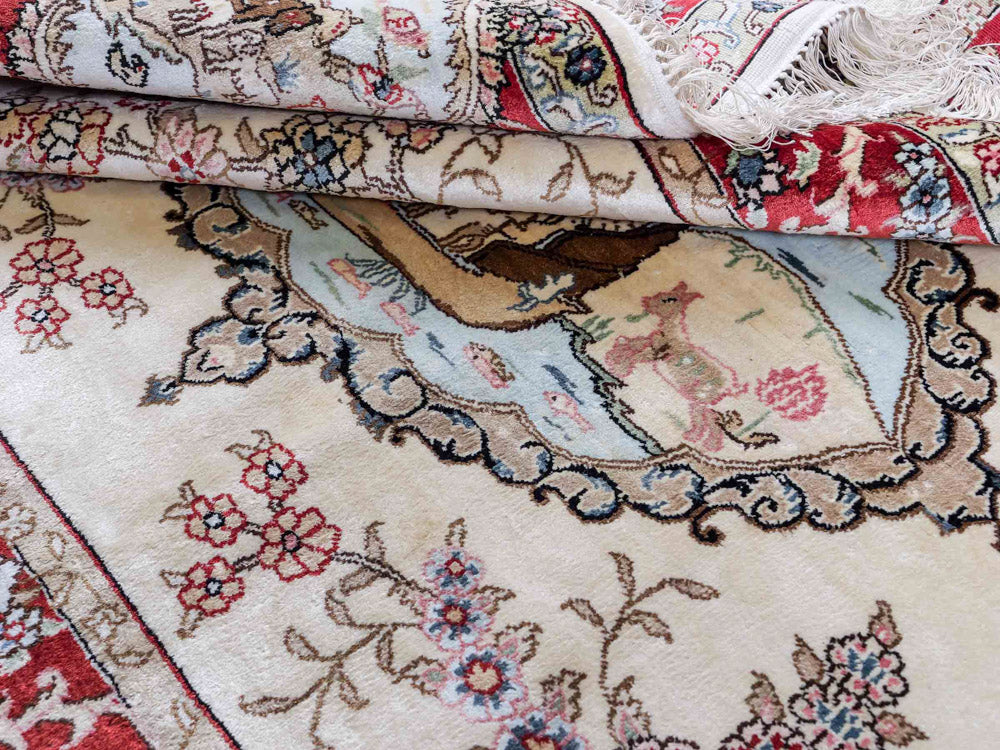 Silk Rug - Chinese Silk - 153 x 95 cm - light beige