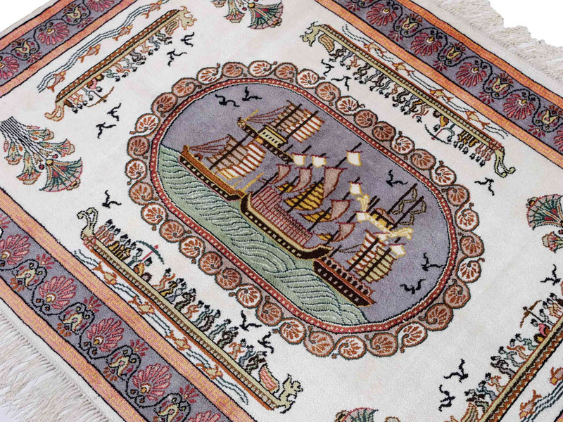 Chinese Silk Rug 123x91cm - Oriental Rug