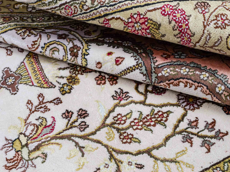 Silk Rug - Chinese Silk - 179 x 124 cm - beige