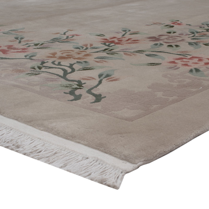 Chinese Rug 307x240cm - Oriental Rug