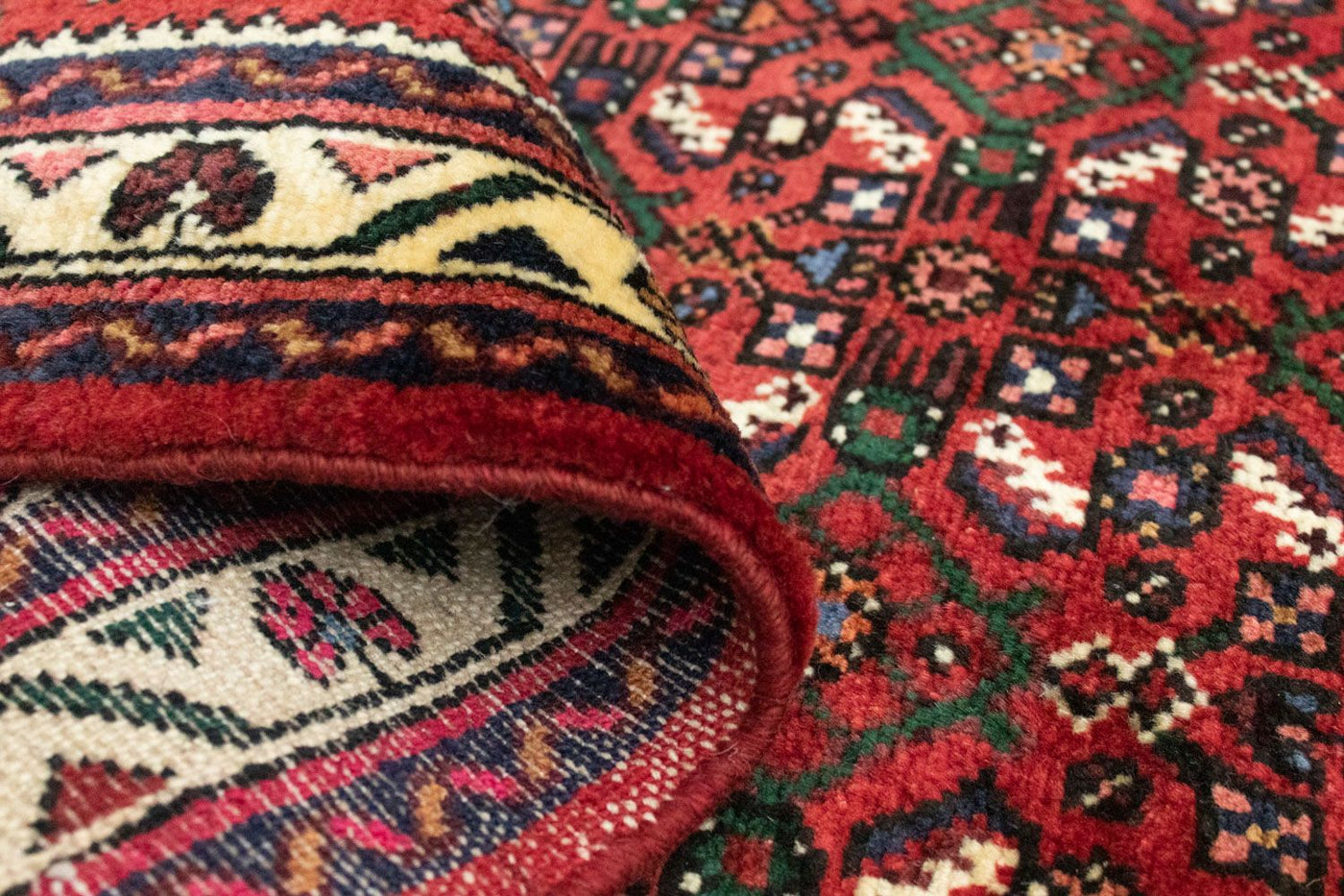 Hosseinabad Rug 875x80cm - Persian Rugs