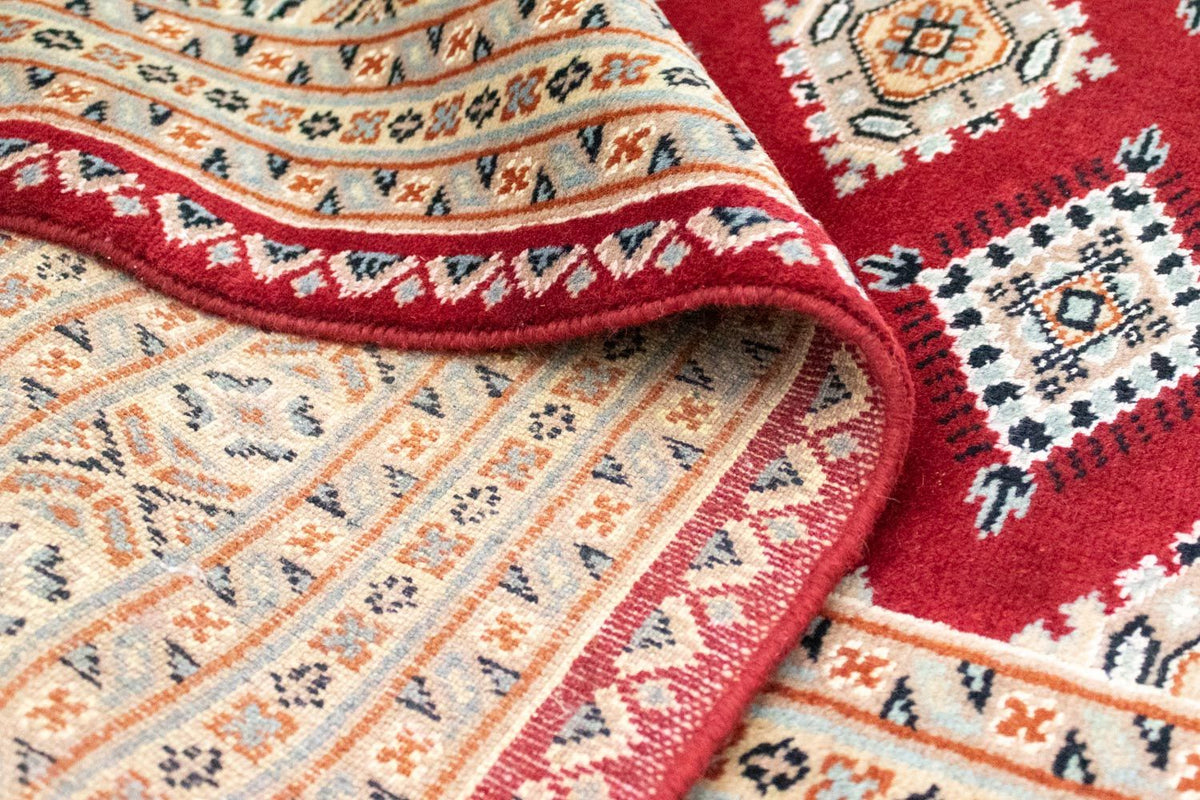 Pakistani Rug - 207 x 143 cm - red