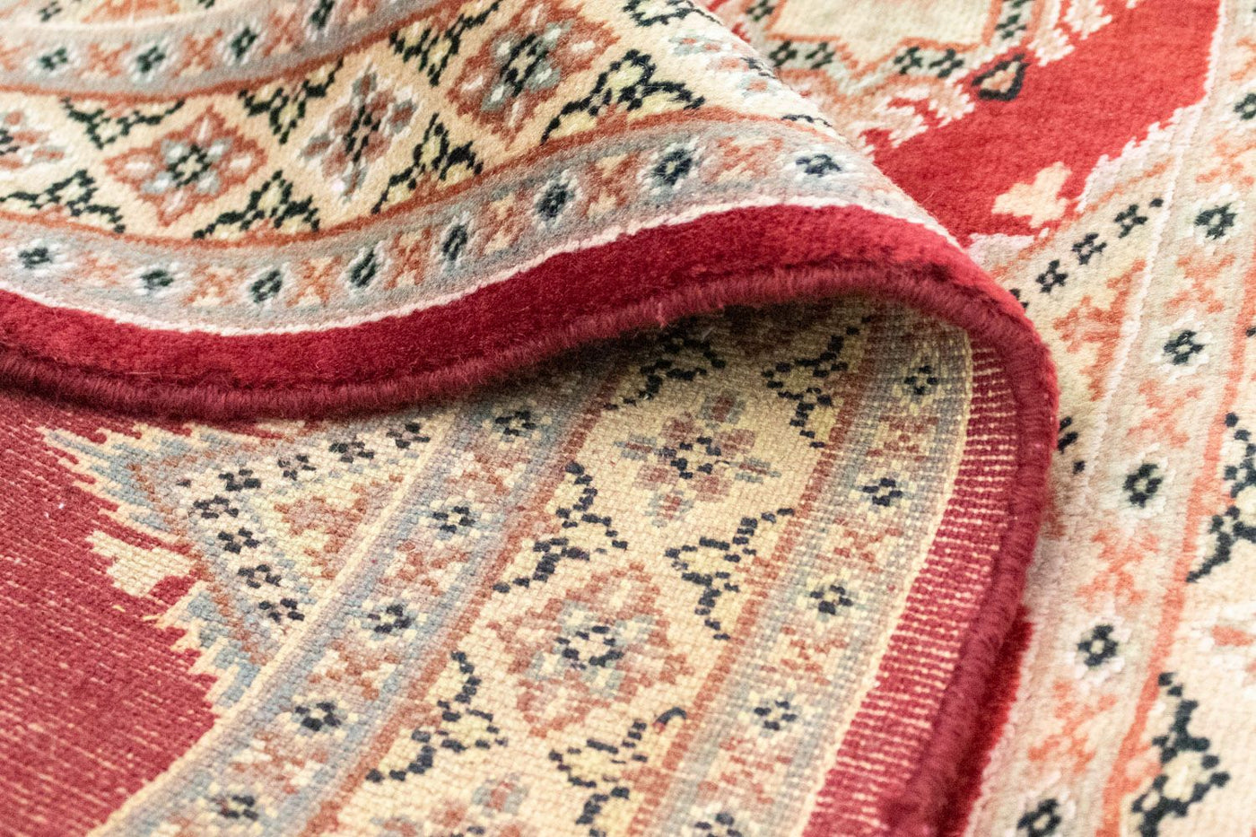 Pakistani Rug 116x78cm - Oriental Rug