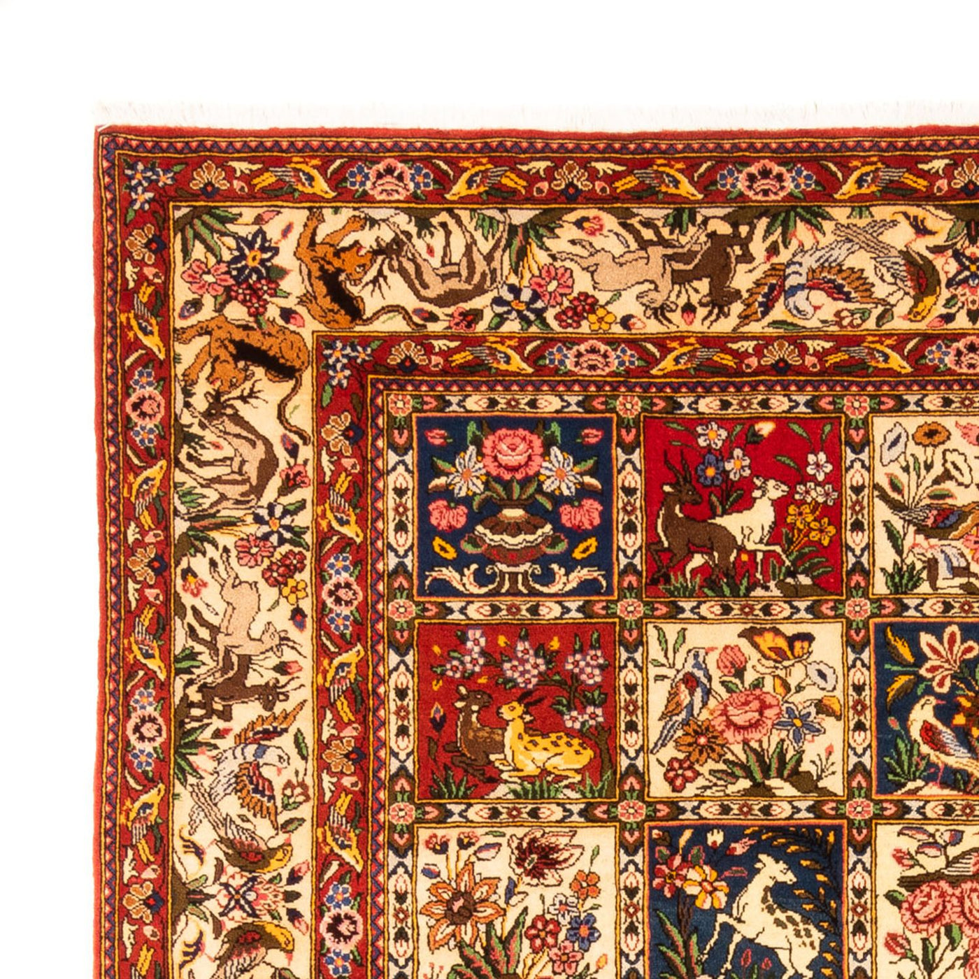 Bakhtiari Rug 291x204cm - Persian Rugs