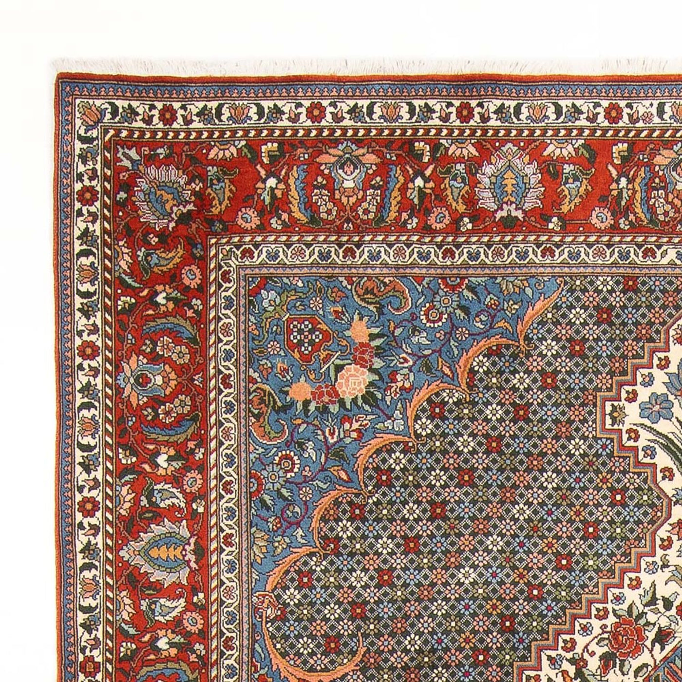 Bakhtiari Rug 315x200cm - Persian Rugs