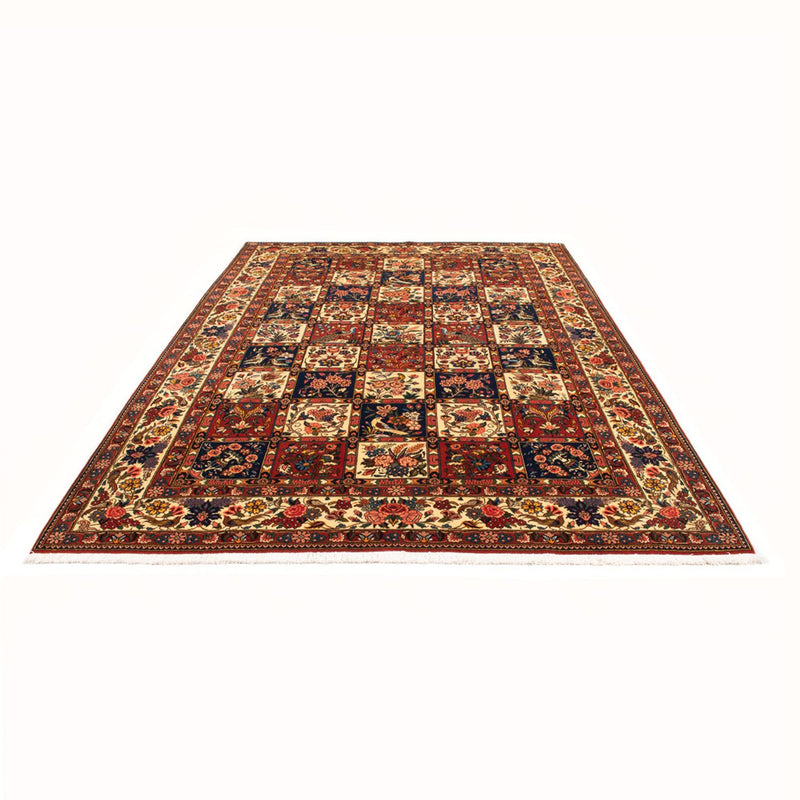 Bakhtiari Rug 310x203cm - Persian Rugs