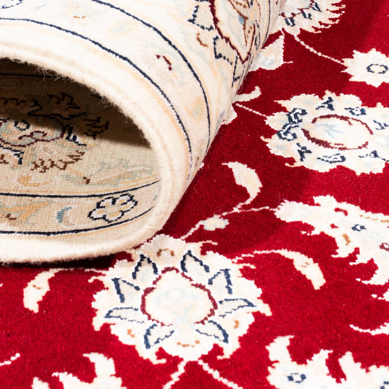 Perser Rug - Nain - Premium - 176 x 118 cm - red