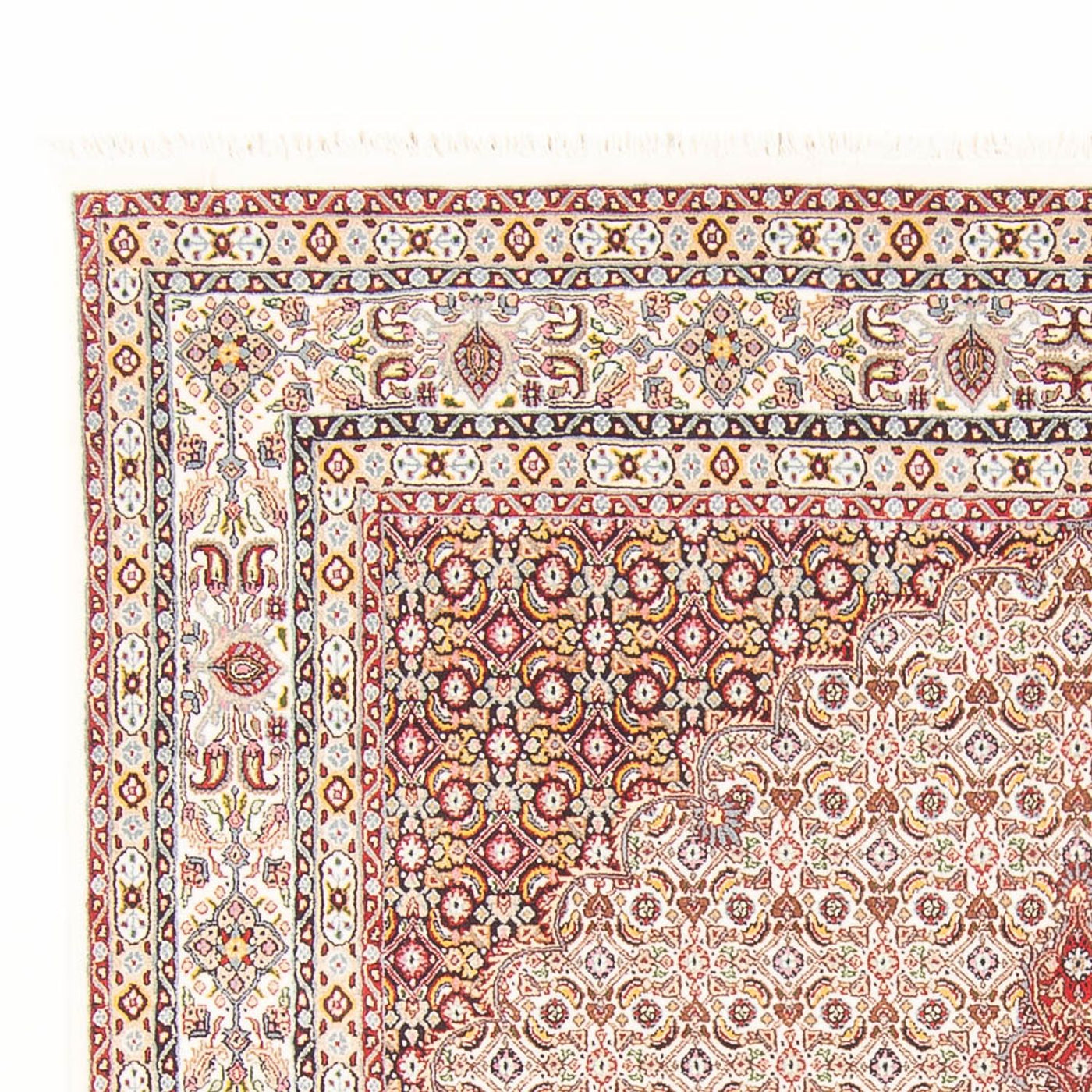 Moud Rug 238x167cm - Persian Rugs