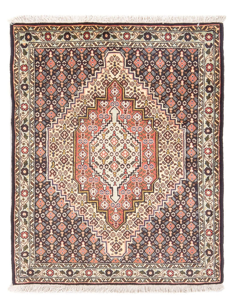 Senneh Rug 105x78cm - Persian Rugs