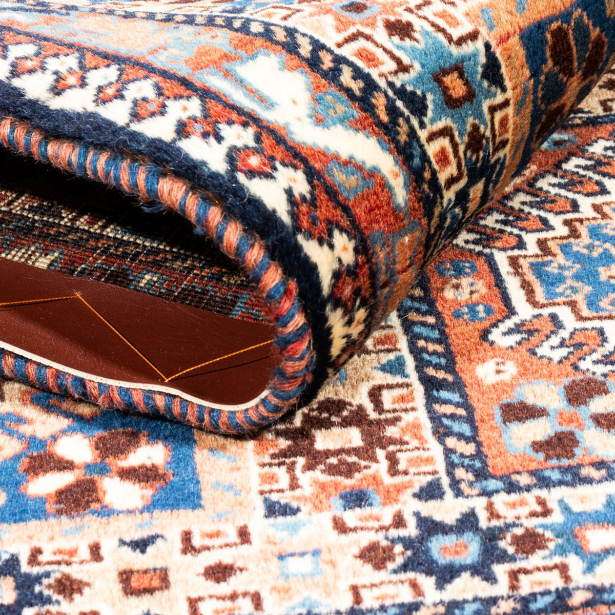 Perser Rug - Nomadic - 132 x 82 cm - multicolored