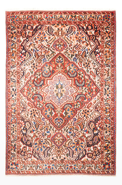 Bakhtiari Rug 214x312cm - Persian Rugs