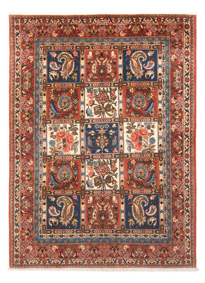 Bakhtiari Rug 135x198cm - Persian Rugs