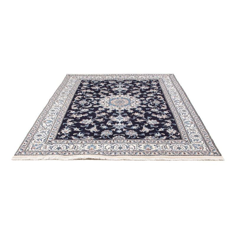 Nain Rug 238x167cm - Persian Rugs