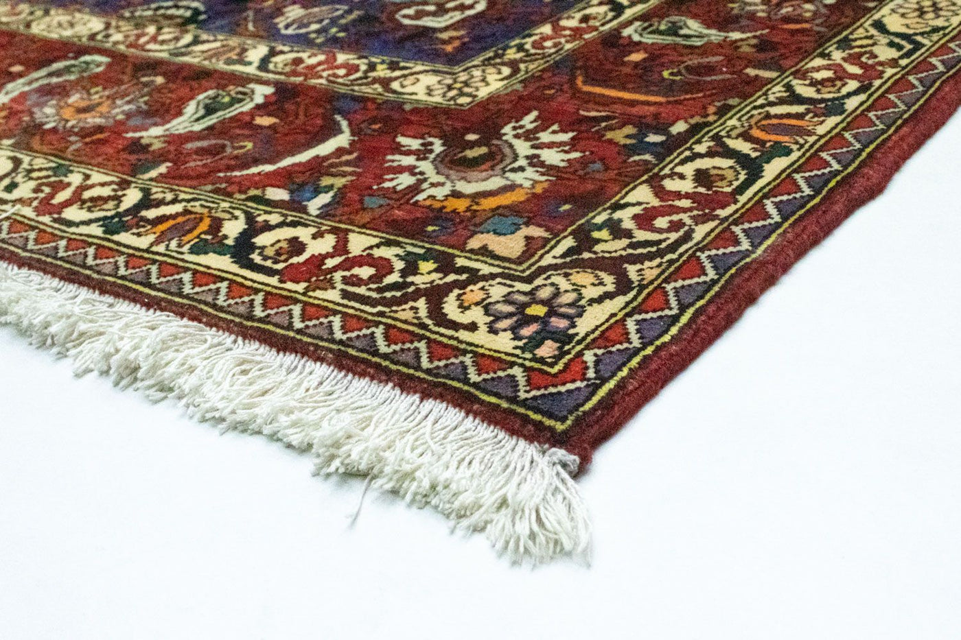 Bakhtiari Rug 300x212cm - Persian Rugs