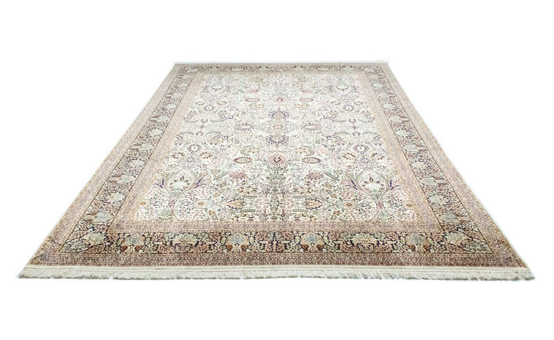Kashmir Silk Rug 316x211cm - Oriental Rug