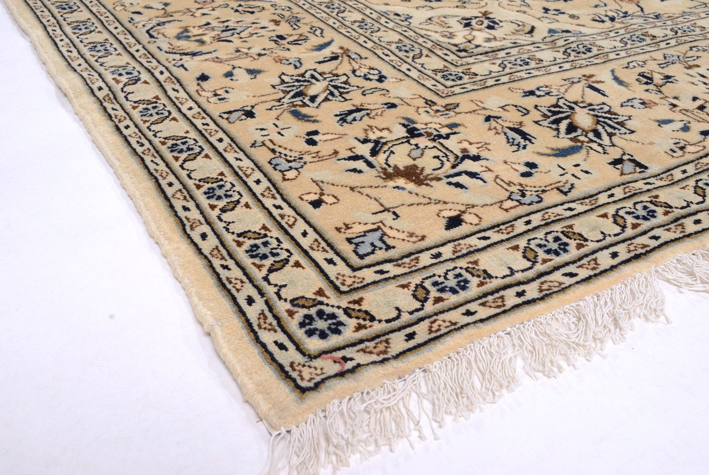 Kashan Rug 343x242cm - Persian Rugs