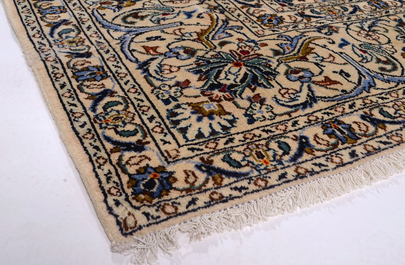 Kashan Rug 323x231cm - Persian Rugs