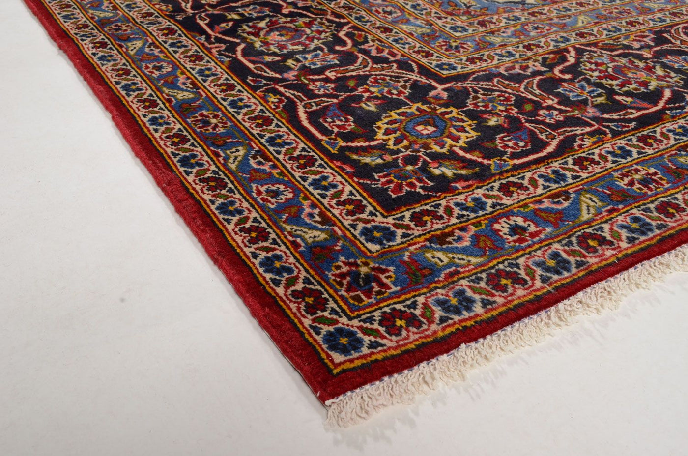 Kashan Rug 360x242cm - Persian Rugs