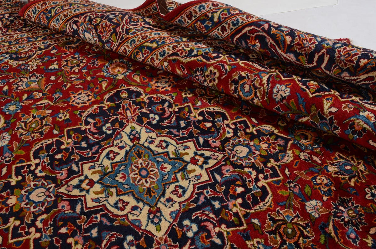 Perser Rug - Keshan - 365 x 258 cm - red