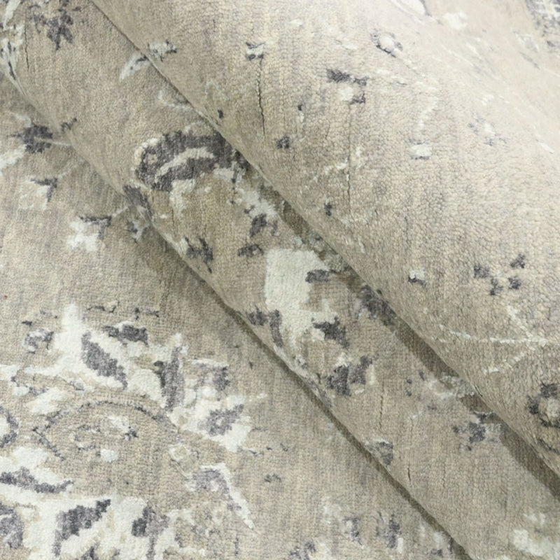 Designer Rug - 305 x 244 cm - silver