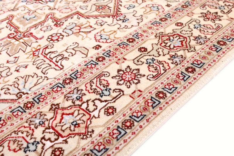 Tabriz - 50 Raj Rug 160x100cm - Persian Rugs