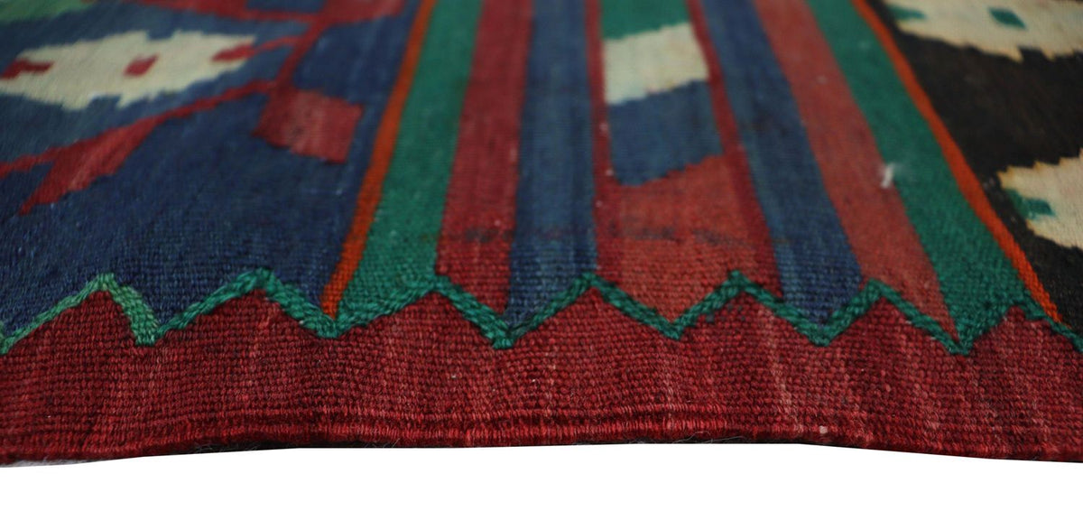 Kelim Rug - Oriental - 244 x 174 cm - multicolored