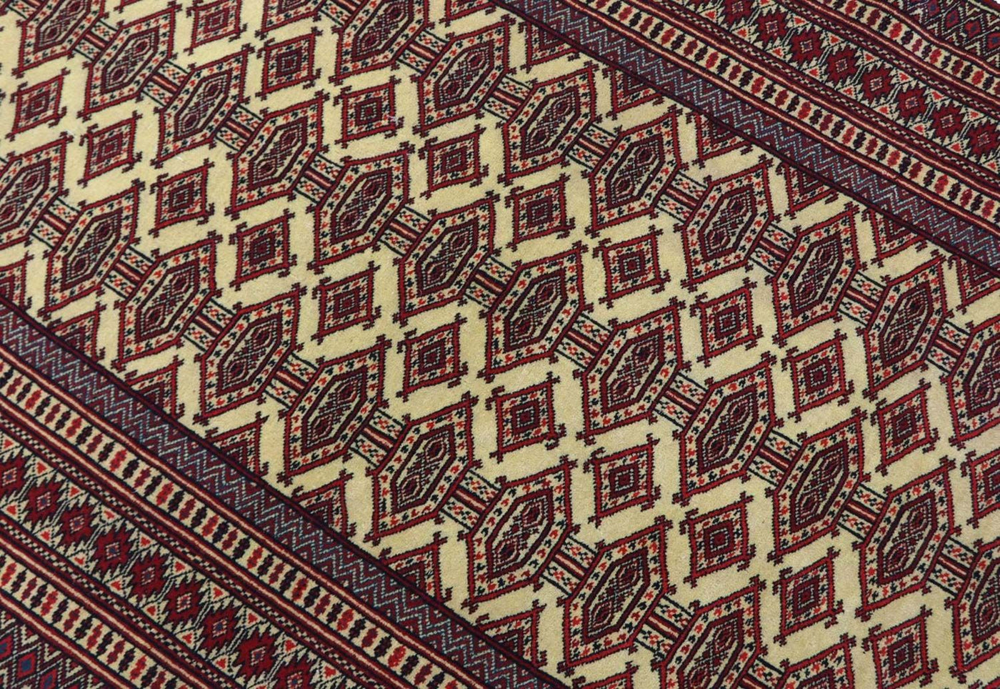 Afghan Rug 164x121cm - Oriental Rug