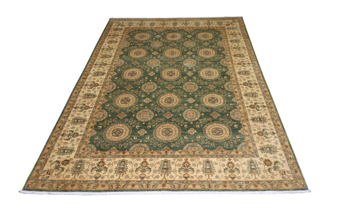 Ziegler Rug - 356 x 273 cm - green
