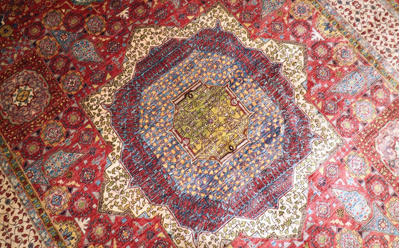 Ziegler Rug - 421 x 307 cm - red