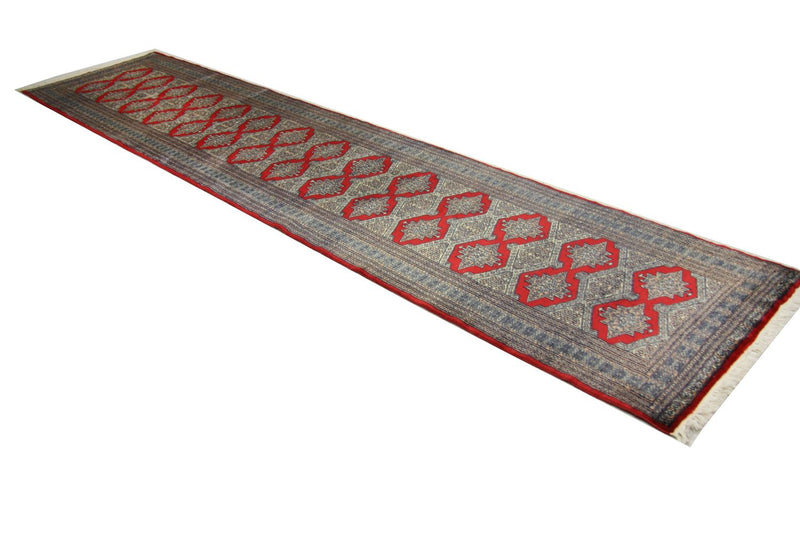 Runner Pakistani Rug - 343 x 76 cm - red