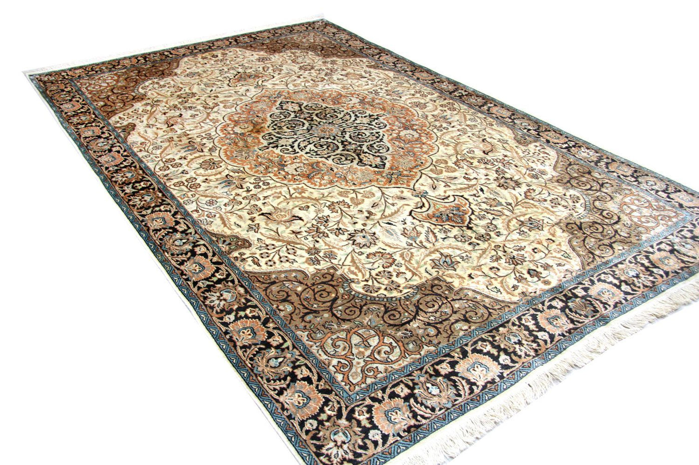 Kashmir Silk Rug 272x177cm - Oriental Rug