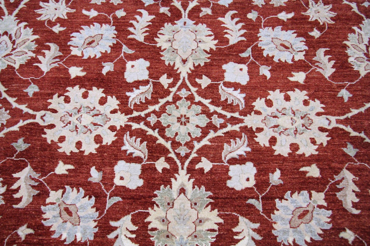 Ziegler Rug - 350 x 274 cm - red