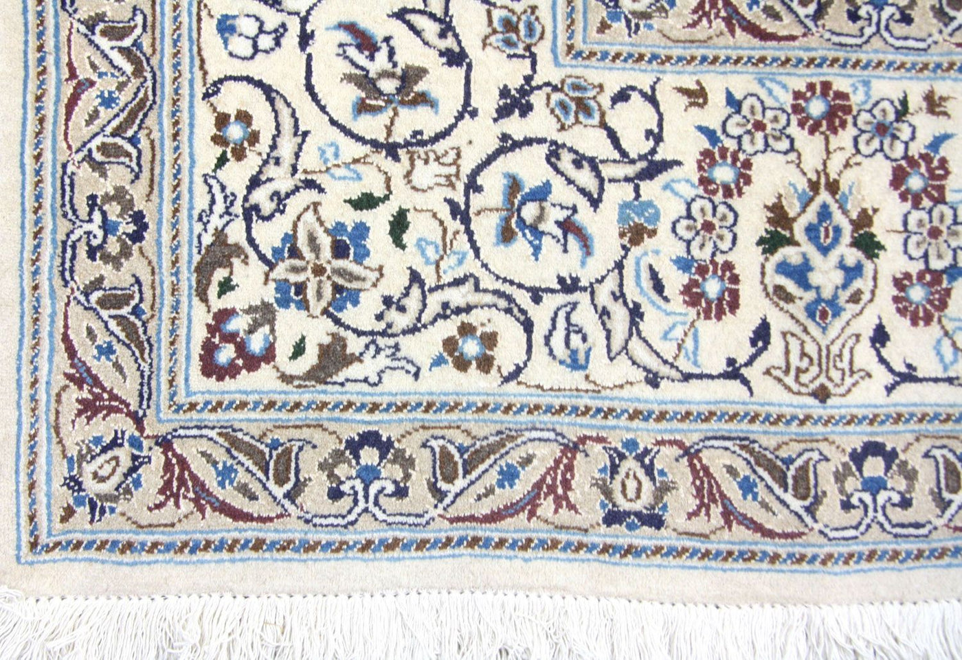 Nain Rug 359x251cm - Persian Rugs