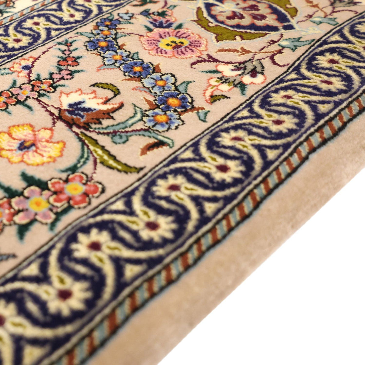 Isfahan Rug 111x171cm - Persian Rugs