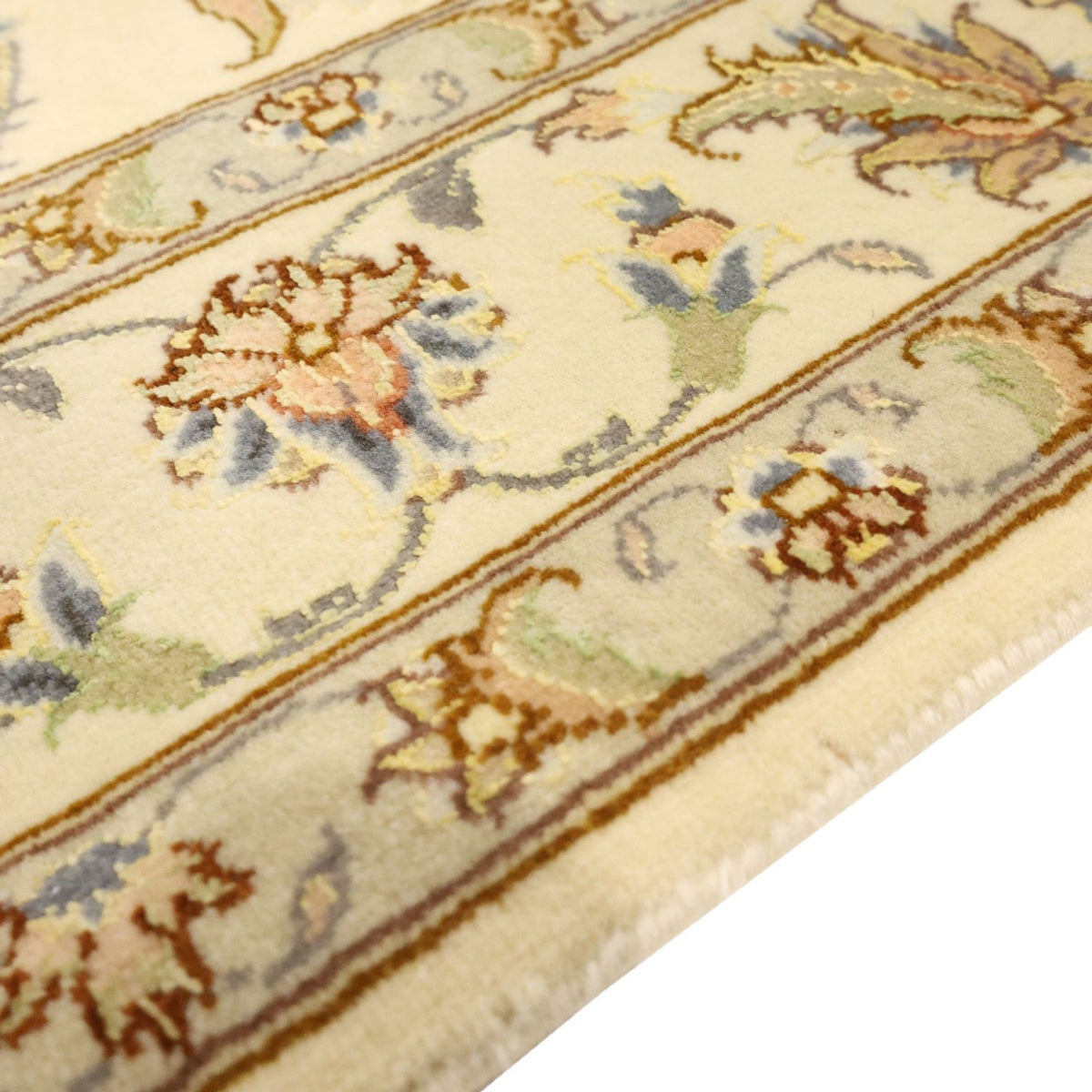 Tabriz - 50 Raj Rug 108x151cm - Persian Rugs