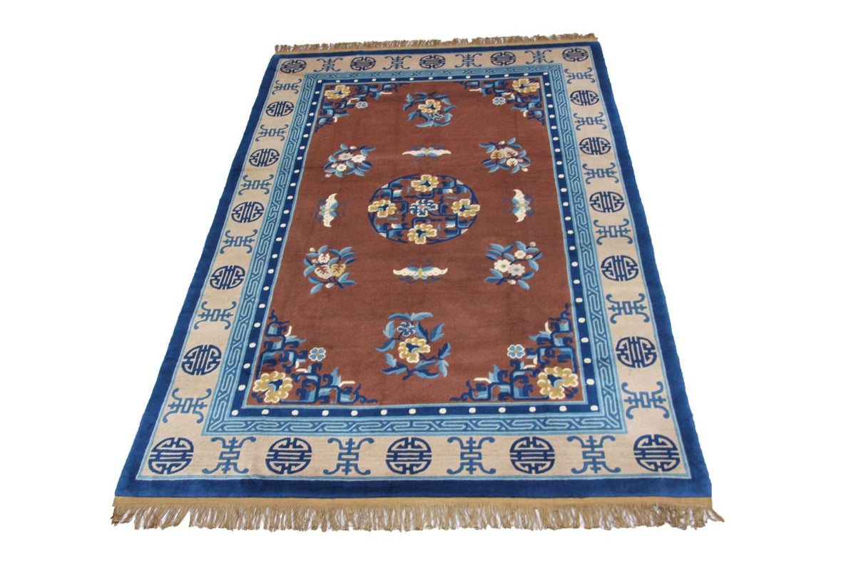 Chinese Rug - 274 x 183 cm - brown