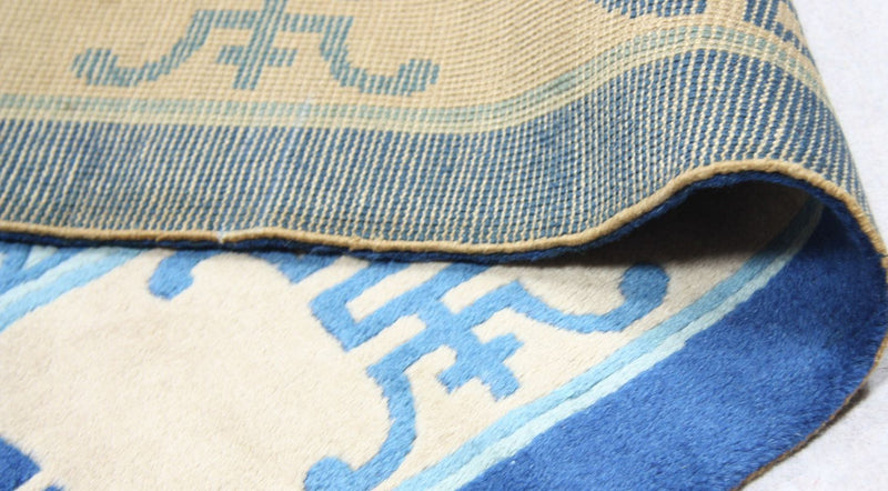 Chinese Rug - 274 x 183 cm - brown