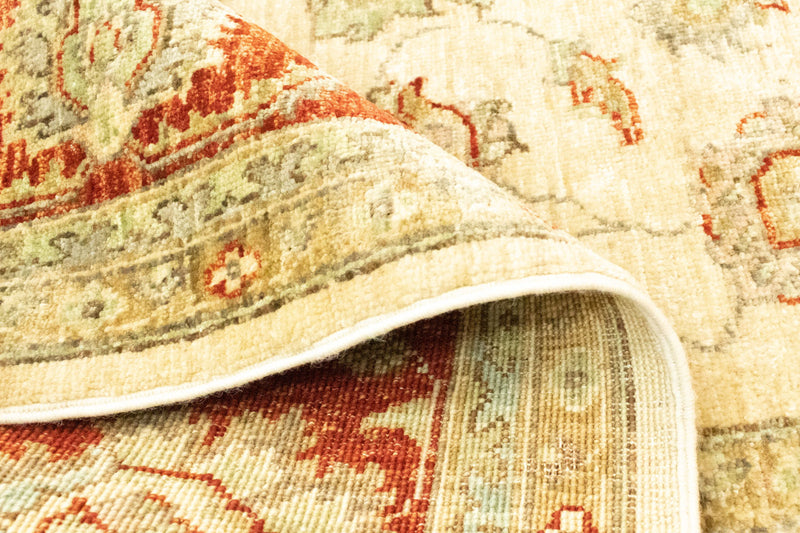 Ziegler Rug square  - 185 x 175 cm - beige