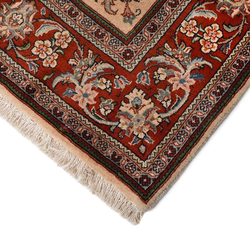 Sarouk Rug 223x139cm - Persian Rugs