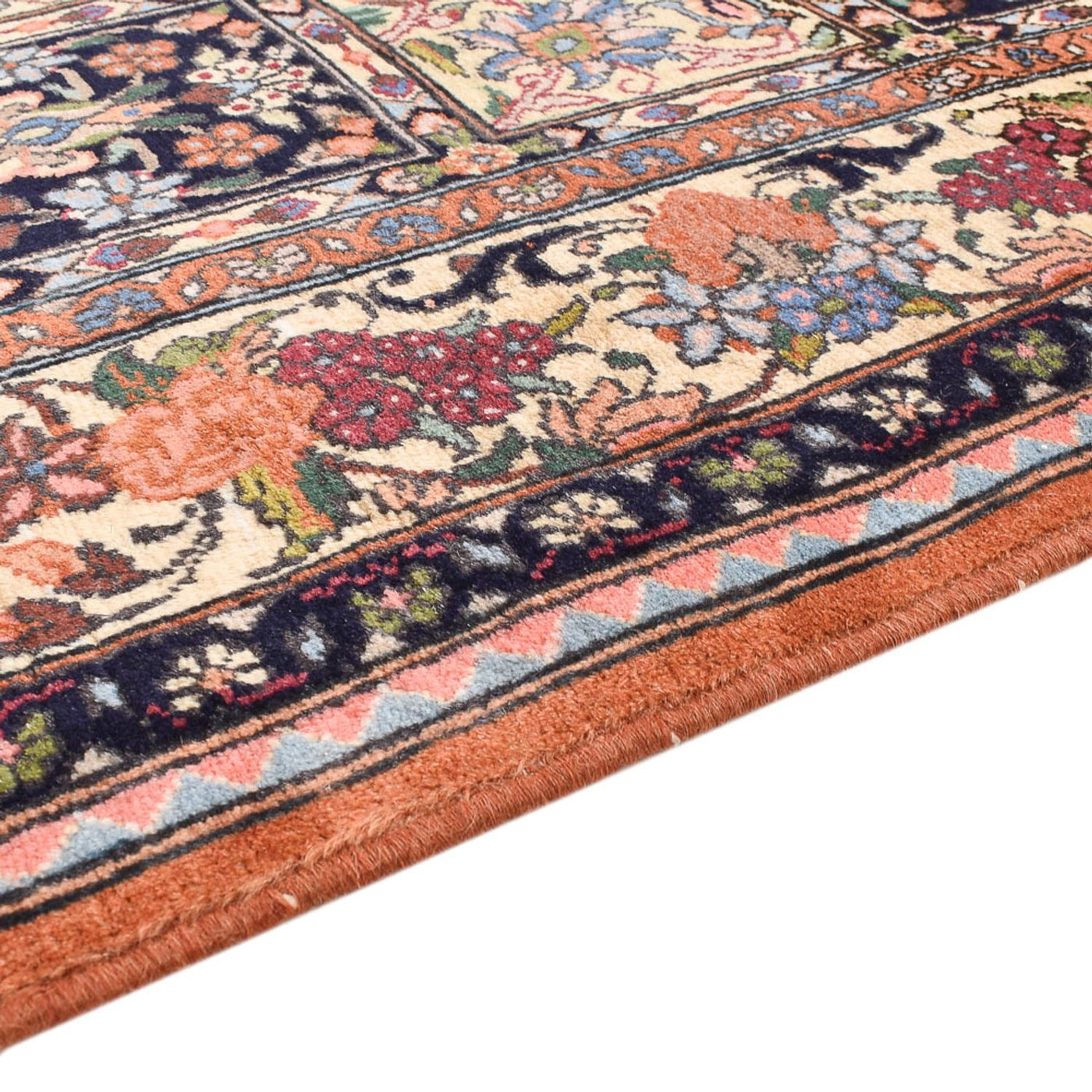 Bakhtiari Rug 221x153cm - Persian Rugs
